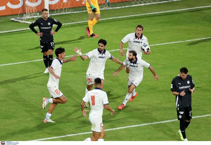 Οι παίκτες της Athens Kallithea πανηγυρίζουν στο ματς με τον ΟΦΗ / Πηγή: Intime Οι παίκτες της Athens Kallithea πανηγυρίζουν στο ματς με τον ΟΦΗ / Πηγή: Intime
