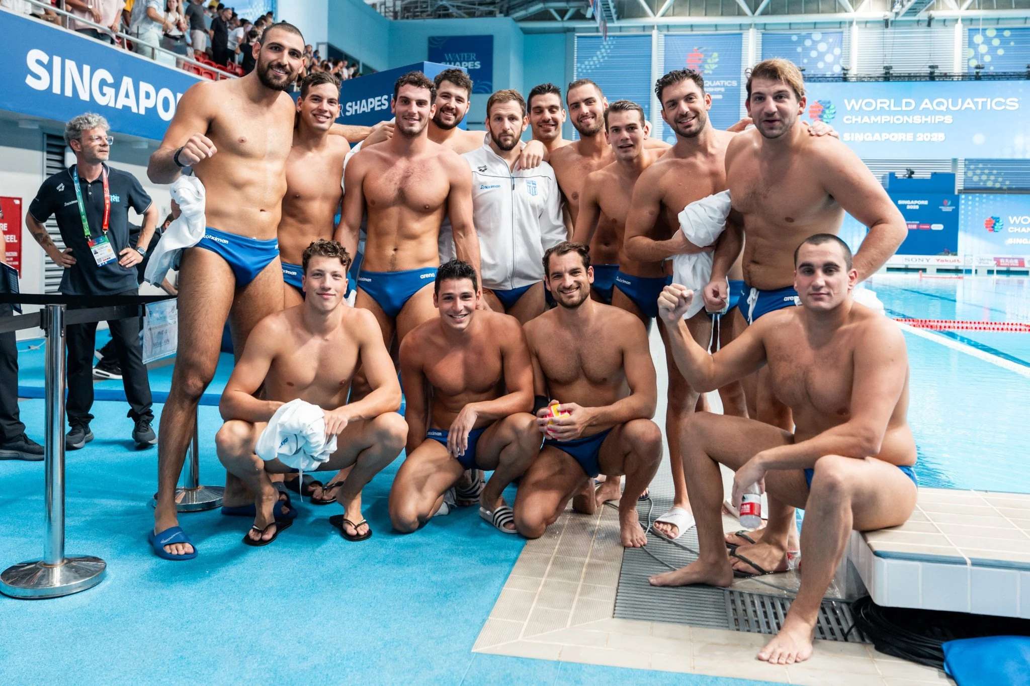 Η πανηγυρική φωτογραφία της Εθνική πόλο ανδρών Η πανηγυρική φωτογραφία της Εθνική πόλο ανδρών