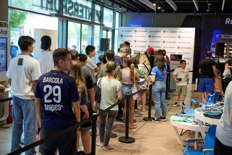 intersport-smart-park-antetokounbros-2.jpg?v=0 intersport-smart-park-antetokounbros-2.jpg?v=0
