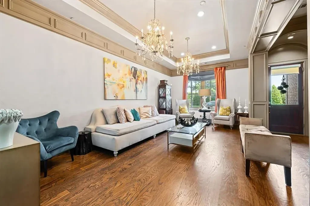 Πηγή: Thunder Team Realty Πηγή: Thunder Team Realty