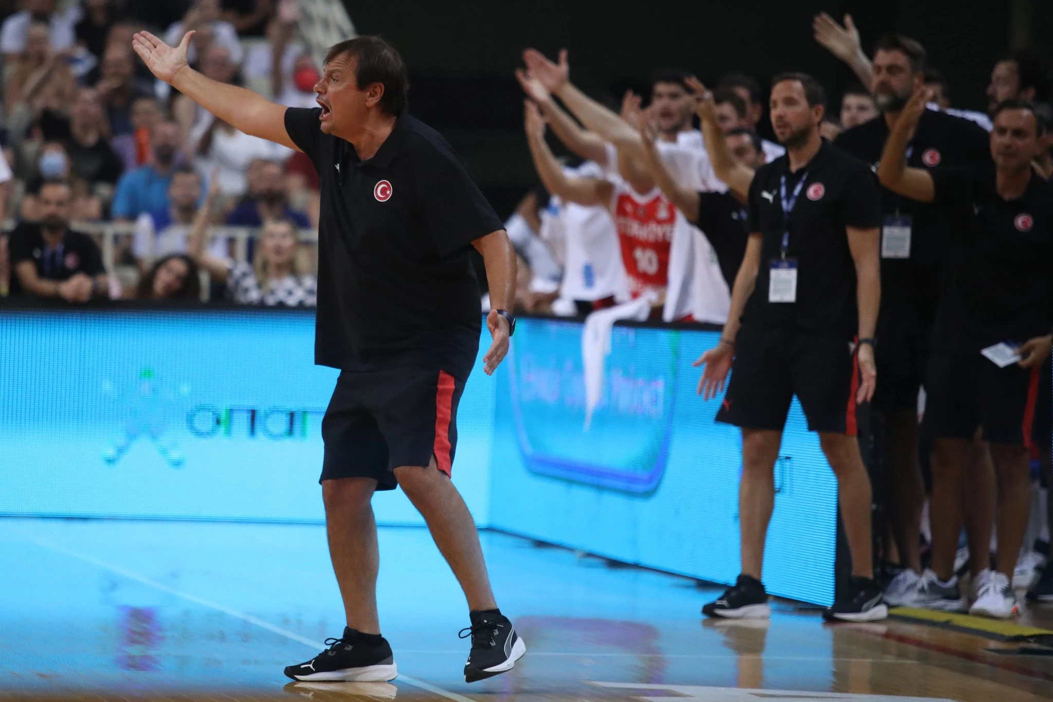 Ο Εργκίν Αταμάν στον πάγκο της Εθνικής Τουρκίας / Πηγή: Eurokinissi Ο Εργκίν Αταμάν στον πάγκο της Εθνικής Τουρκίας / Πηγή: Eurokinissi