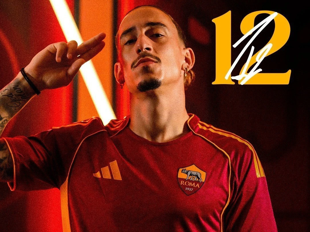 Ο Κώστας Τσιμίκας ανακοινώθηκε από τη Ρόμα / Romafc Ο Κώστας Τσιμίκας ανακοινώθηκε από τη Ρόμα / Romafc