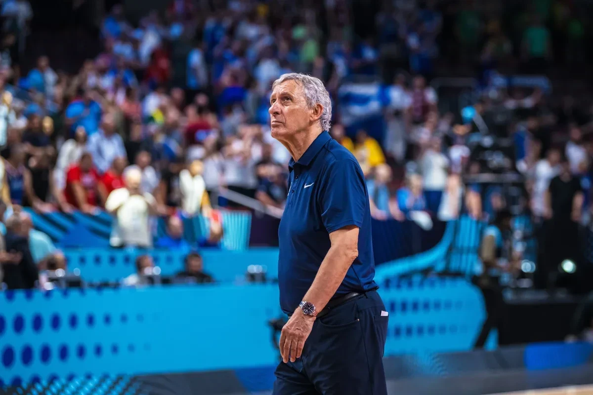 Ο κόουτς Σβέτισλαβ Πέσιτς, Πηγή: FIBA Ο κόουτς Σβέτισλαβ Πέσιτς, Πηγή: FIBA