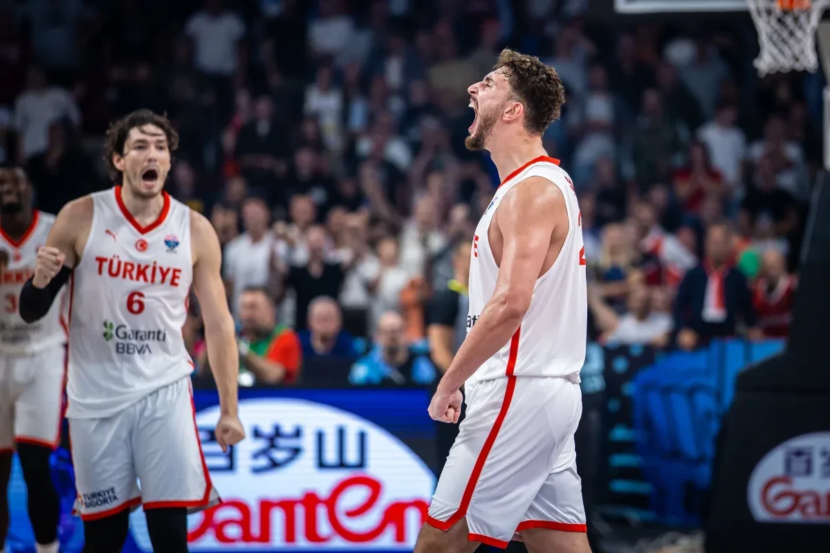 Ο Αλμπερέν Σενγκούν / Πηγή: FIBA Ο Αλμπερέν Σενγκούν / Πηγή: FIBA