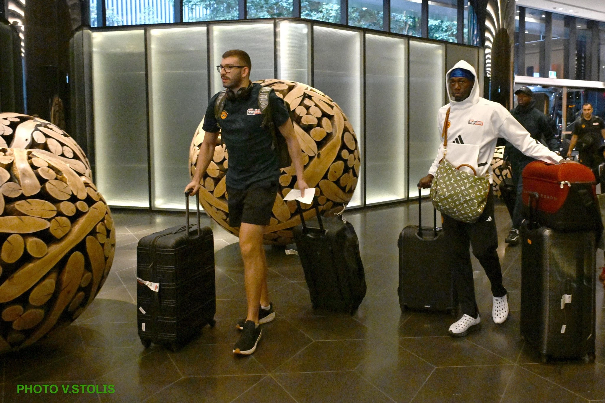 Ο Κέντρικ Ναν και ο Νίκος Ρογκαβόπουλος στην Αυστραλία / Πηγή: Βαγγέλης Στόλης 