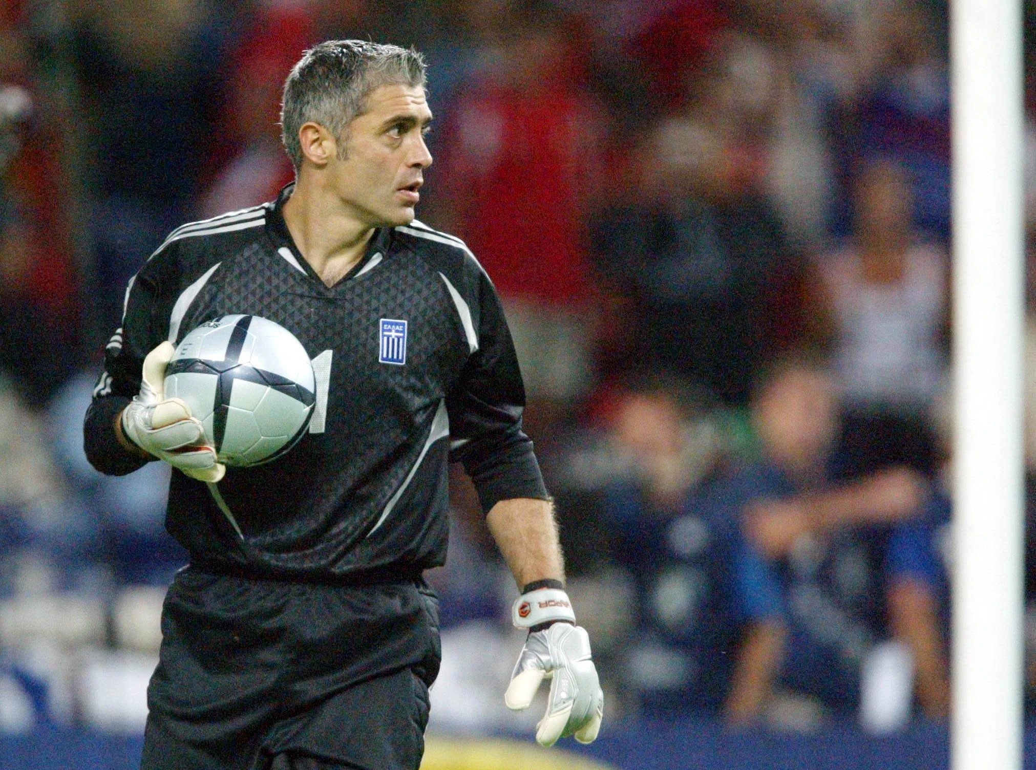 Ο Αντώνης Νικοπολίδης στο Euro 2004 / Πηγή: Eurokinissi Ο Αντώνης Νικοπολίδης στο Euro 2004 / Πηγή: Eurokinissi