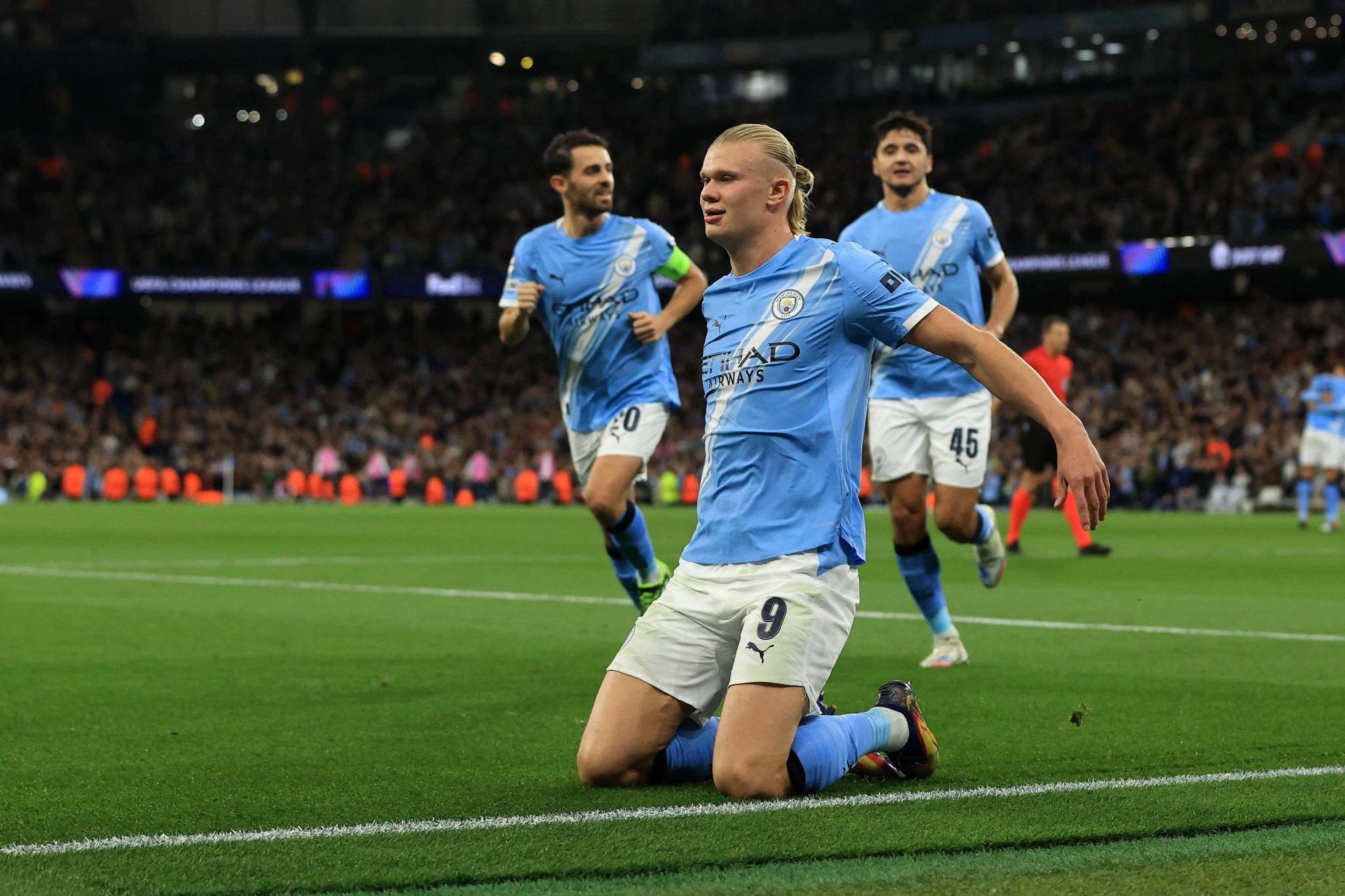 Ο Έρλινγκ Χάαλαντ πανηγυρίζει / Πηγή: Imago Ο Έρλινγκ Χάαλαντ πανηγυρίζει / Πηγή: Imago