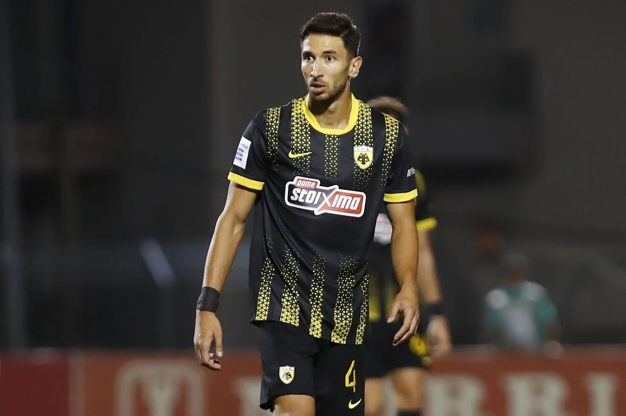 Ο Μάρκο Γκρούγιτς με τη φανέλα της ΑΕΚ / Πηγή: Intime