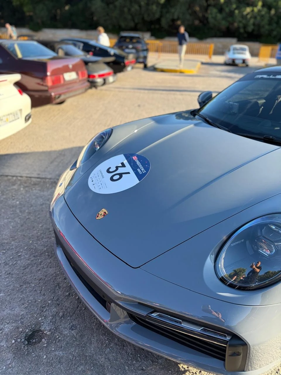 porshe911-2.jpg porshe911-2.jpg