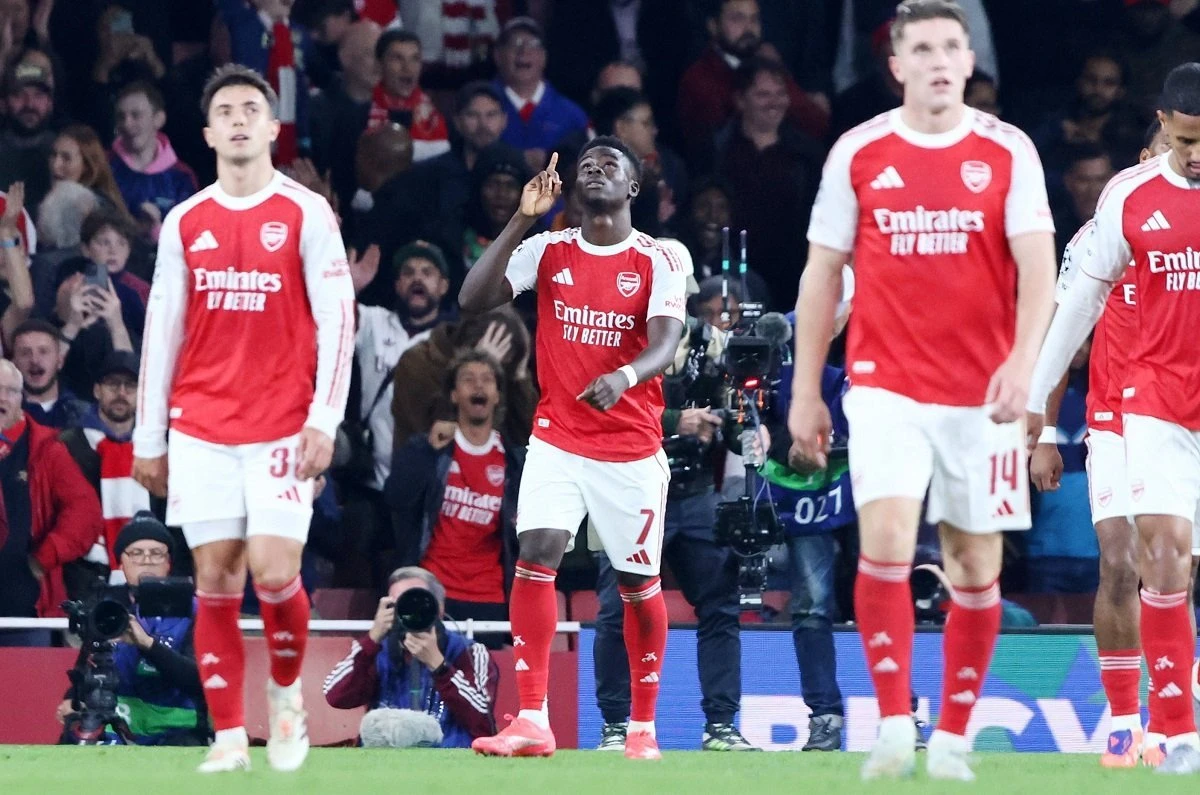 Οι ποδοσφαιριστές της Άρσεναλ πανηγυρίζουν / Πηγή: Imago Οι ποδοσφαιριστές της Άρσεναλ πανηγυρίζουν / Πηγή: Imago