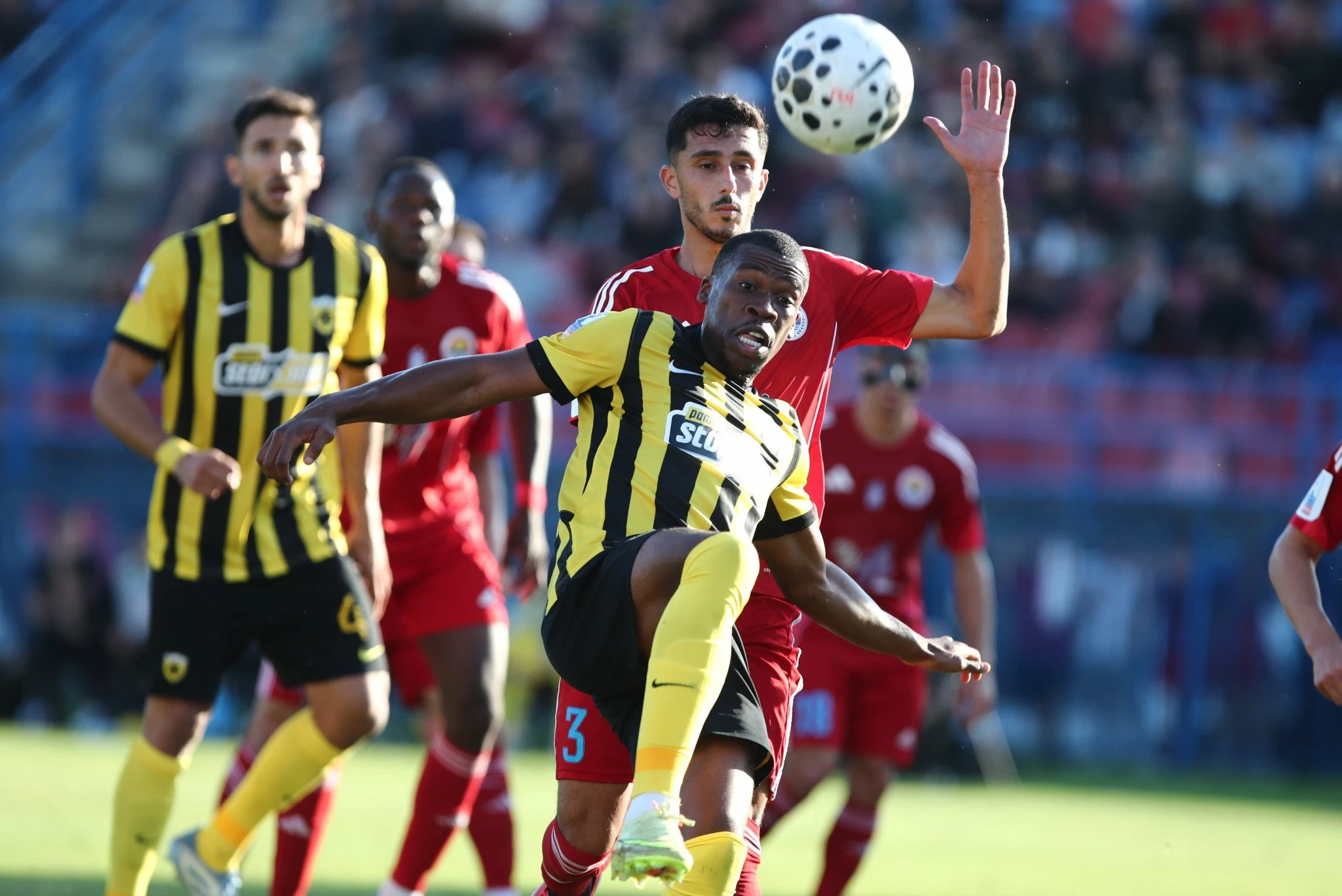 Ο Ντέρεκ Κουτέσα /Πηγή: Eurokinissi Ο Ντέρεκ Κουτέσα /Πηγή: Eurokinissi