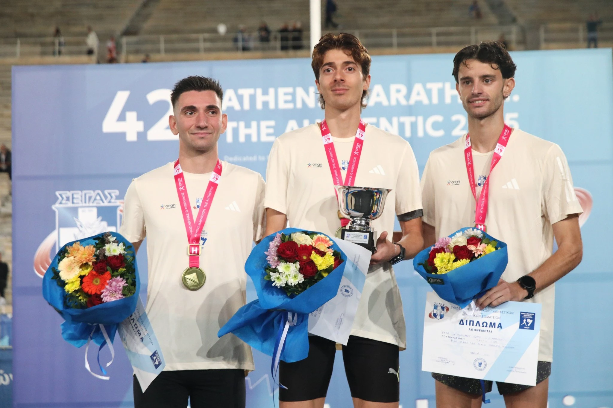 Το βάθρο των 5χλμ ανδρών / Πηγή: Eurokinissi