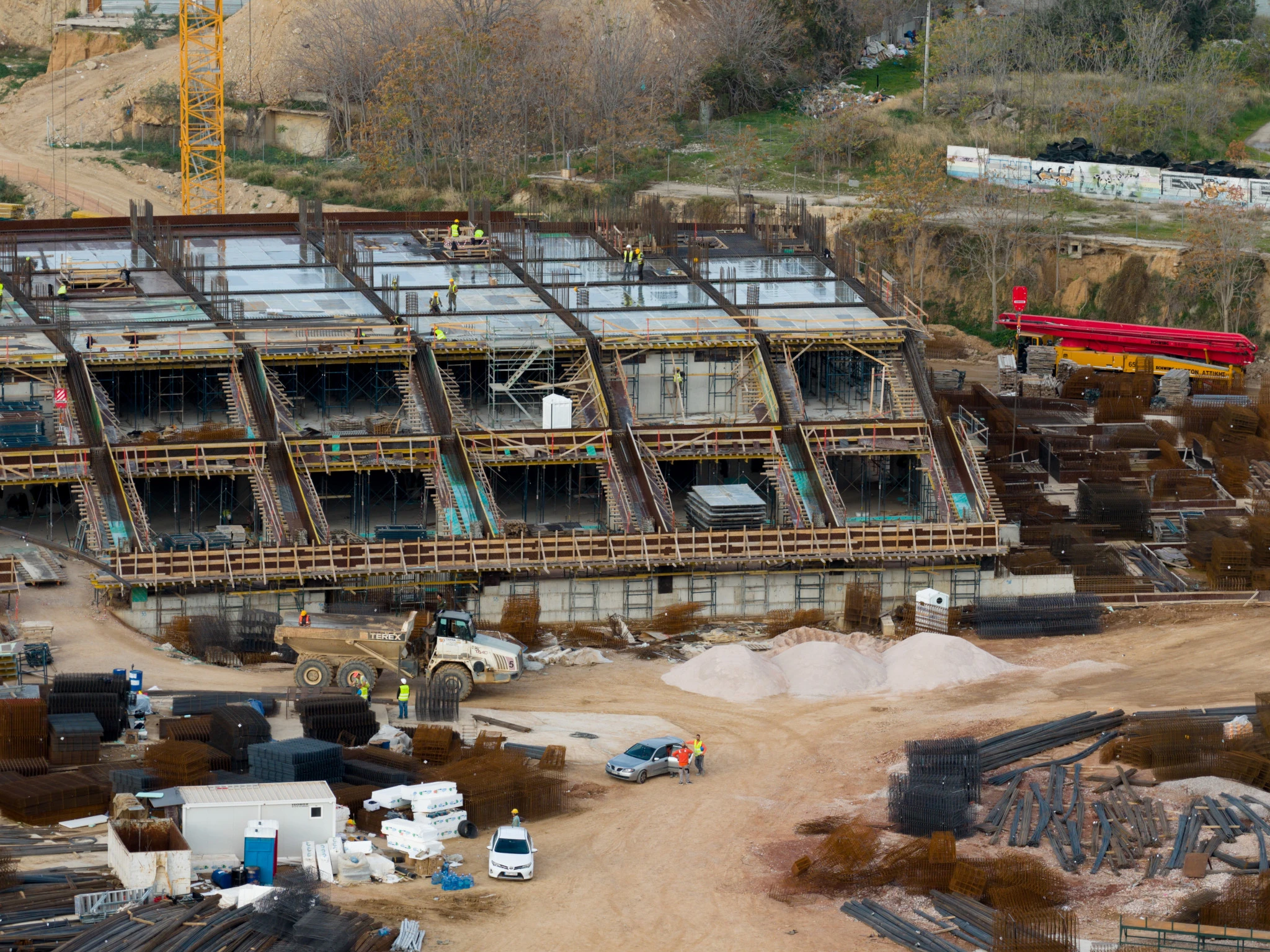 ΣΥΝΕΧΙΖΟΝΤΑΙ ΤΑ ΕΡΓΑ ΓΙΑ ΤΗΝ ΑΝΕΓΕΡΣΗ ΤΟΥ ΓΗΠΕΔΟΥ ΤΟΥ ΠΑΝΑΘΗΝΑΙΚΟΥ ΣΤΟ ΒΟΤΑΝΙΚΟ / Πηγή: Eurokinissi