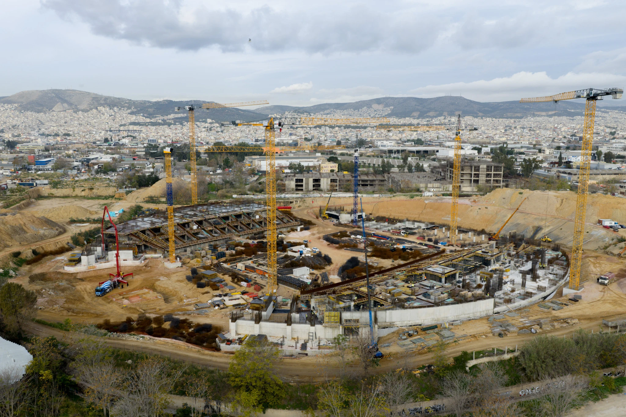 ΣΥΝΕΧΙΖΟΝΤΑΙ ΤΑ ΕΡΓΑ ΓΙΑ ΤΗΝ ΑΝΕΓΕΡΣΗ ΤΟΥ ΓΗΠΕΔΟΥ ΤΟΥ ΠΑΝΑΘΗΝΑΙΚΟΥ ΣΤΟ ΒΟΤΑΝΙΚΟ / Πηγή: Eurokinissi