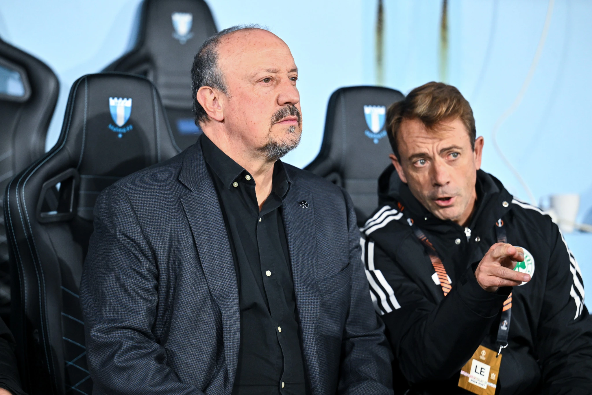 Ο Ράφα Μπενίτεθ με τον Πάκο Μορένο - ΠΗΓΗ: Eurokinissi