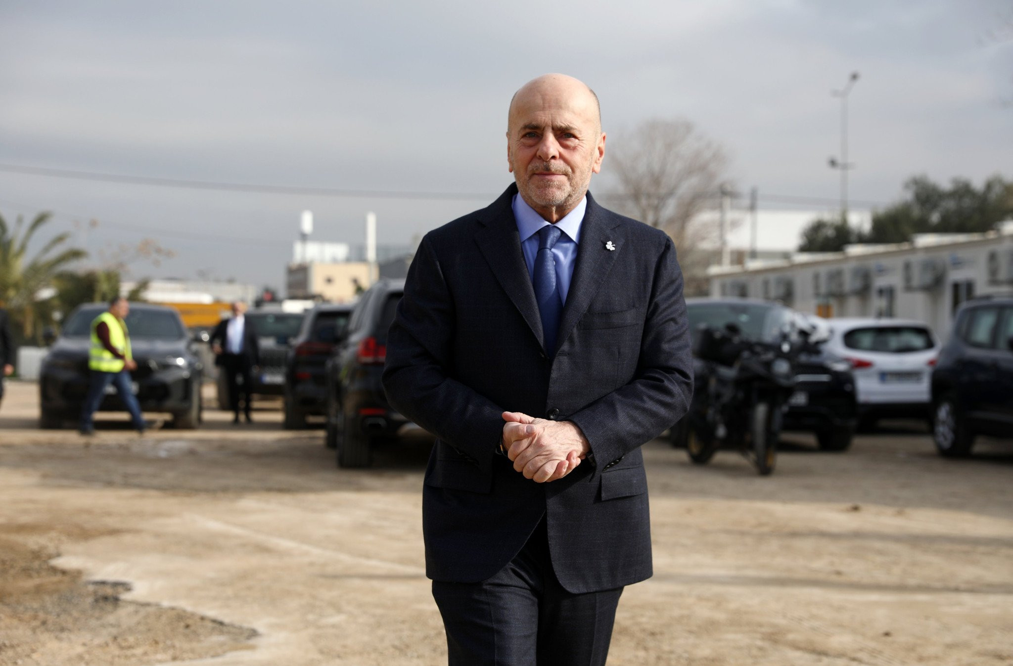 Ο μεγαλομέτοχος του Παναθηναϊκού, Γιάννης Αλαφούζος κατά την επίσκεψή του στον Βοτανικό στην εκκίνηση των έργων του νέου γηπέδου - ΠΗΓΗ: ΙΝΤΙΜΕ Ο μεγαλομέτοχος του Παναθηναϊκού, Γιάννης Αλαφούζος κατά την επίσκεψή του στον Βοτανικό στην εκκίνηση των έργων του νέου γηπέδου - ΠΗΓΗ: ΙΝΤΙΜΕ