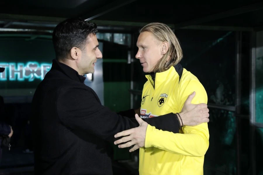 Γιώργος Τζαβέλλας και Ντομαγκόι Βίντα / Πηγή: Intime