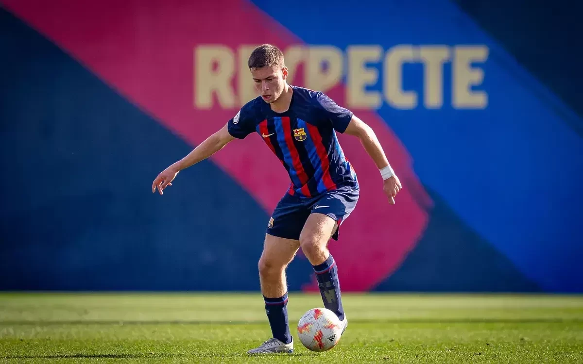 Ο Μάρτιν Γκεοργίεφ με τη Μπαρτσελόνα / Πηγή: barcelona.cat