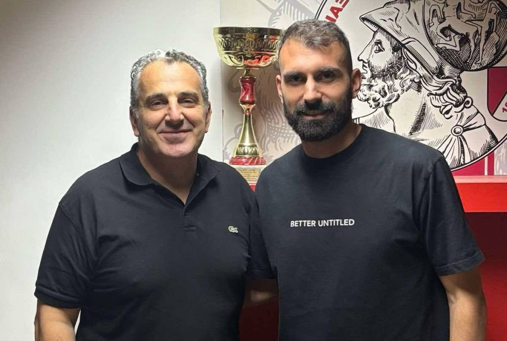 koutroubis-giorgos-ajax.jpg koutroubis-giorgos-ajax.jpg