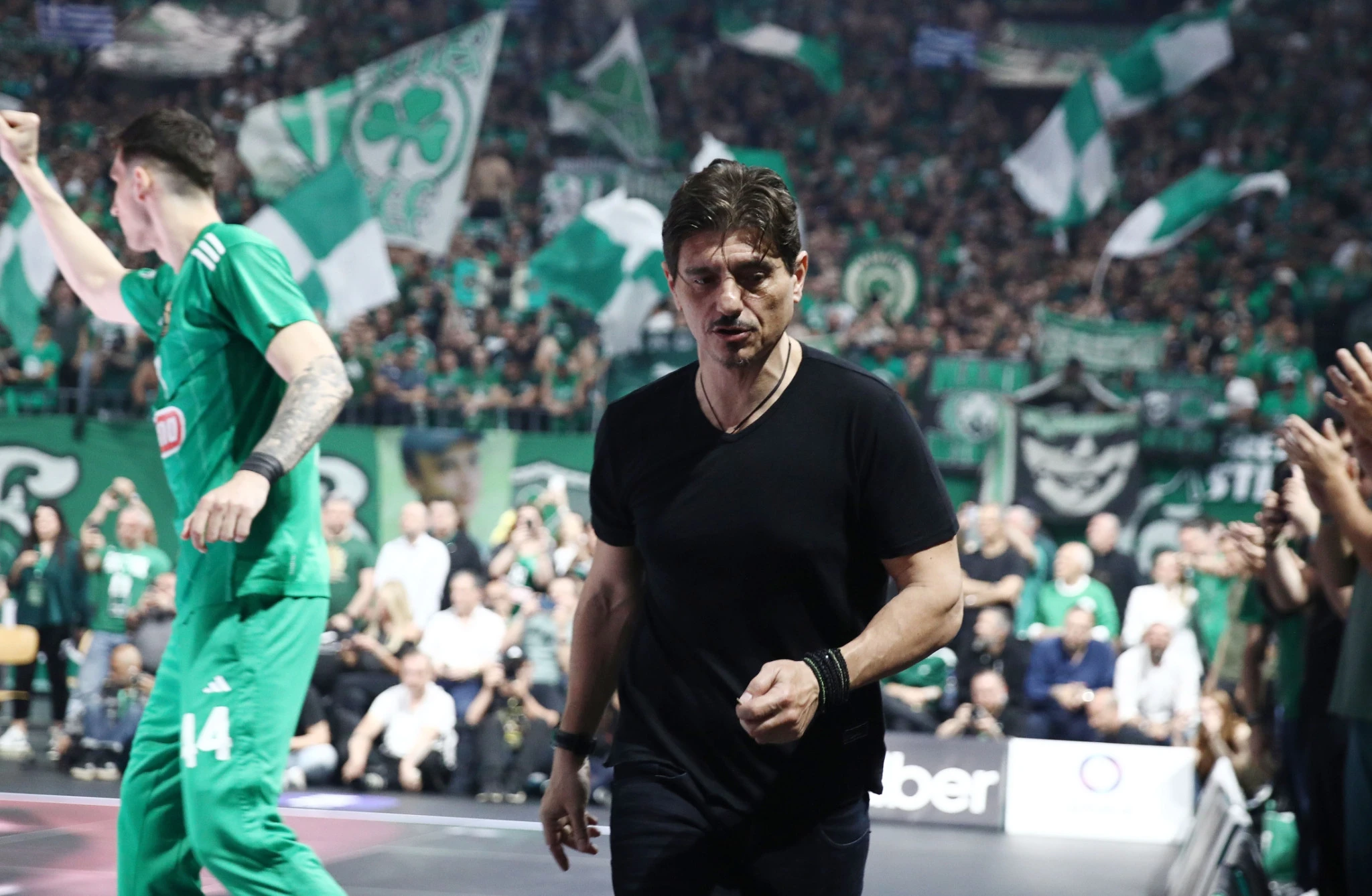 Πηγή: Intime Πηγή: Intime