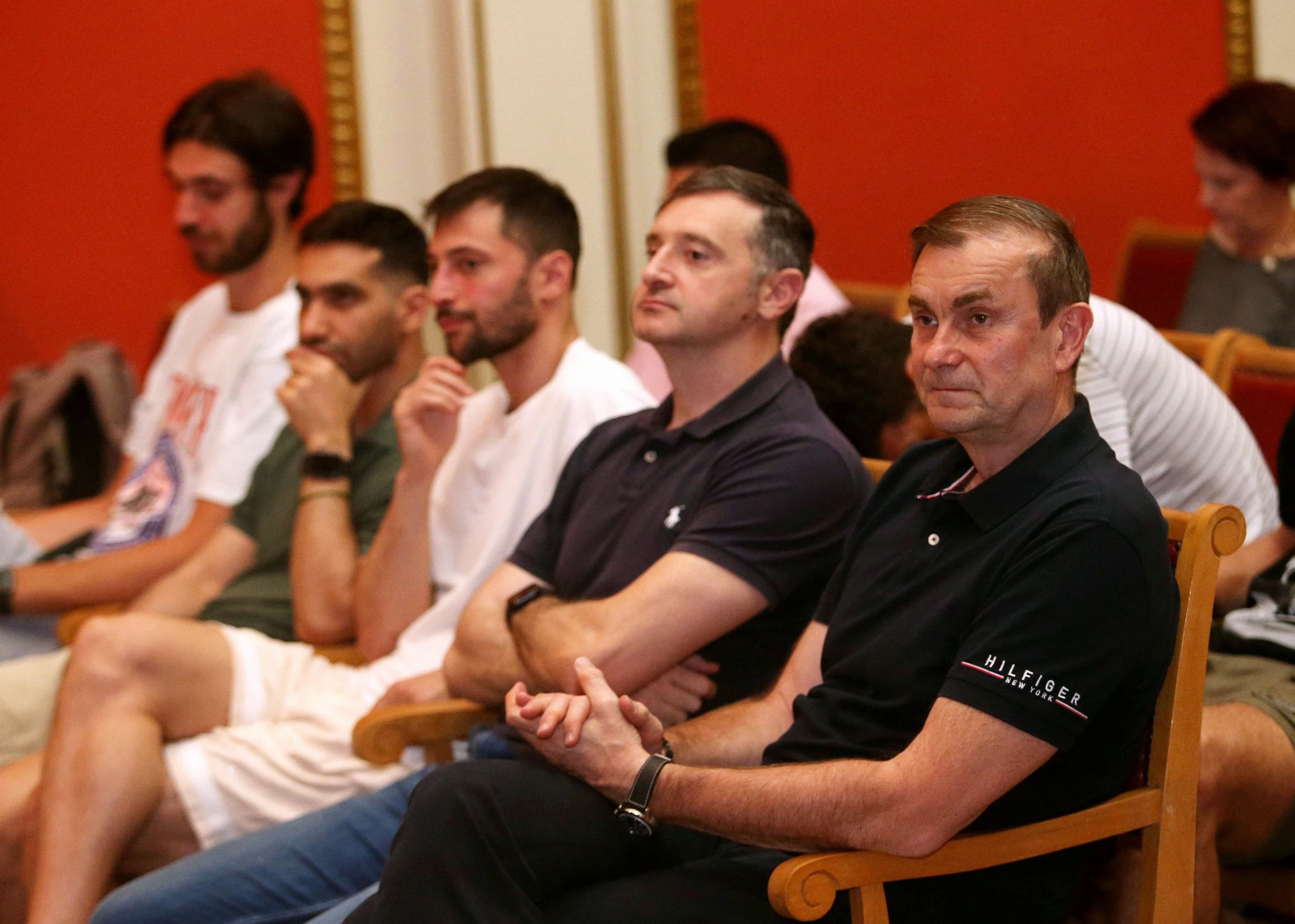 Ο νέος προπονητής του Πανιωνίου, Λούκα Παβίσεβιτς και οι Γιώργος Τσαλμπούρης και Νίκος Γκίκας Ο νέος προπονητής του Πανιωνίου, Λούκα Παβίσεβιτς και οι Γιώργος Τσαλμπούρης και Νίκος Γκίκας