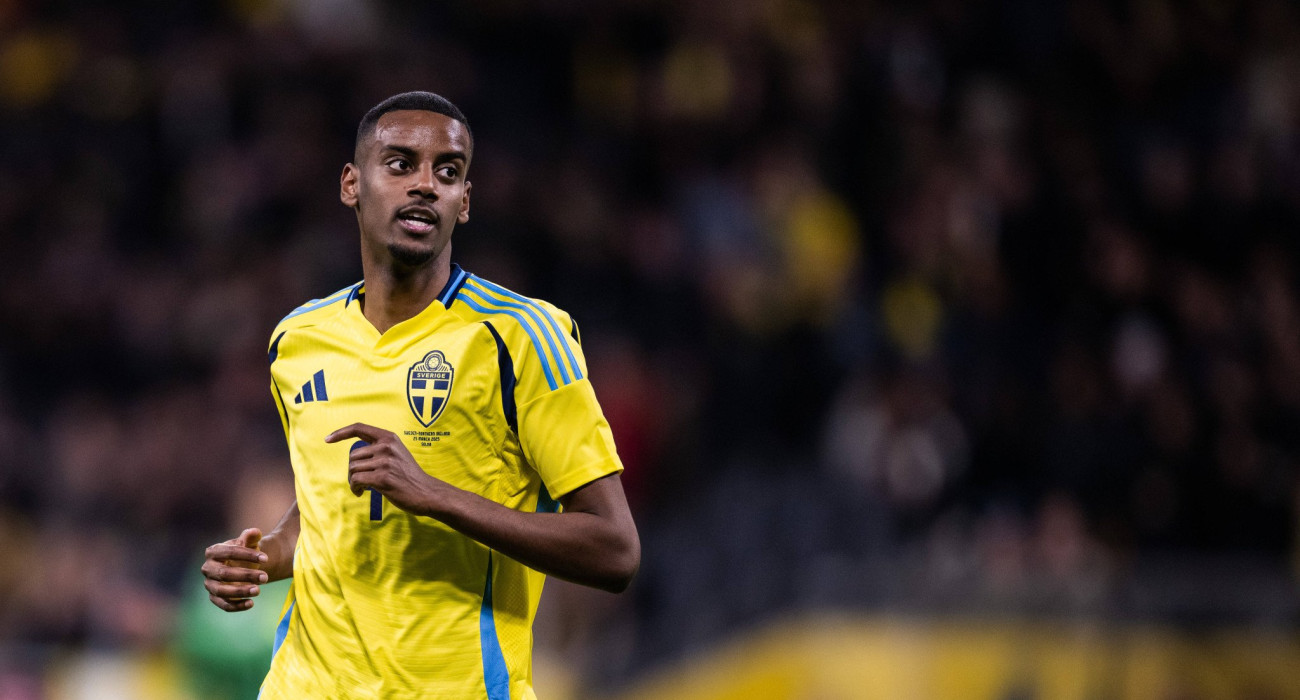 O Αλεξάντερ Ίσακ με την φανέλα της Σουηδίας / Πηγή: Imago