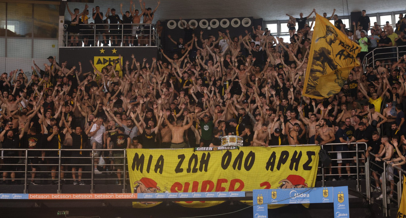 Το Nick Galis Hall αλλάζει: Τι γίνεται με πίνακες και πρόσθετη εξέδρα Το Nick Galis Hall αλλάζει: Τι γίνεται με πίνακες και πρόσθετη εξέδρα