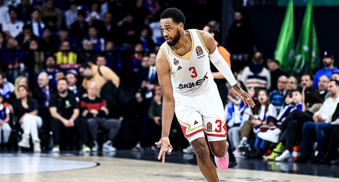 Με Λόιντ στο Eurobasket η Πολωνία Με Λόιντ στο Eurobasket η Πολωνία
