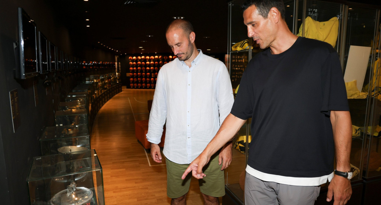 Η «πρώτη» του Κάραϊτσιτς στον Άρη και τα... ταχύρρυθμα του Ζήση Η «πρώτη» του Κάραϊτσιτς στον Άρη και τα... ταχύρρυθμα του Ζήση