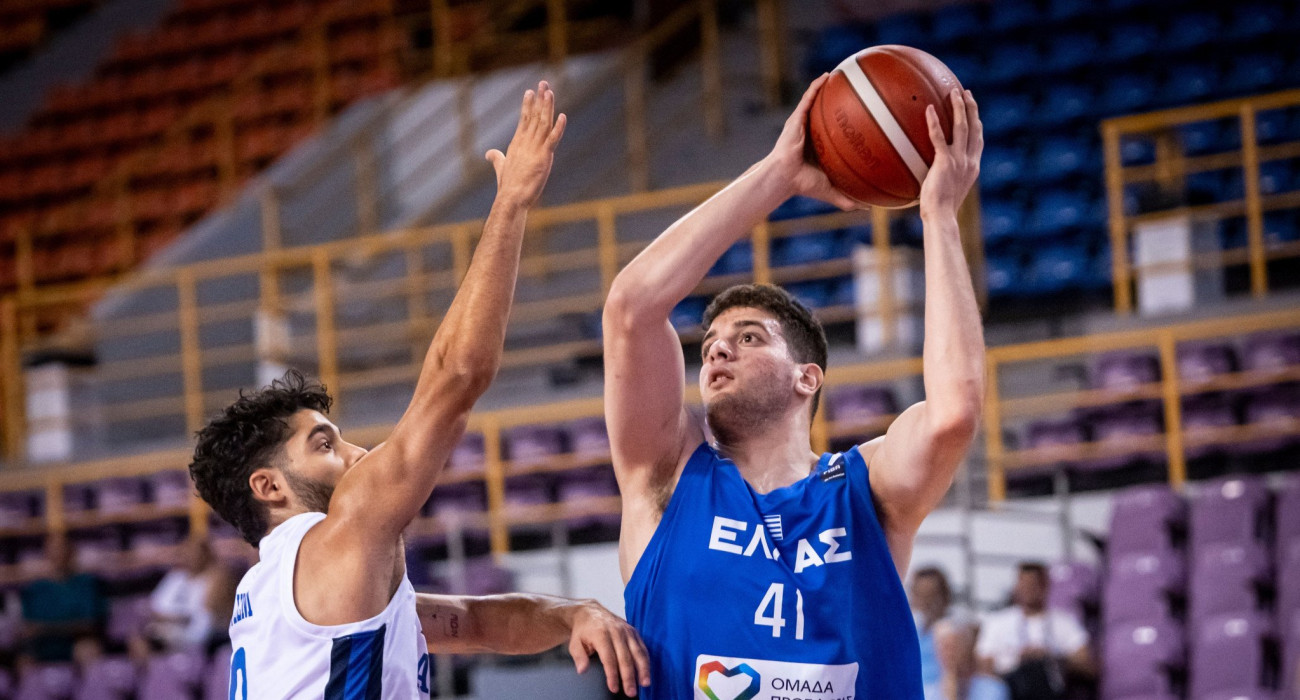 Ο Ανδρέας Πατρίκης σε αγώνα της Εθνικής Ελλάδας Νέων Ανδρών - Πηγή: ΙΝΤΙΜΕ Ο Ανδρέας Πατρίκης σε αγώνα της Εθνικής Ελλάδας Νέων Ανδρών - Πηγή: ΙΝΤΙΜΕ