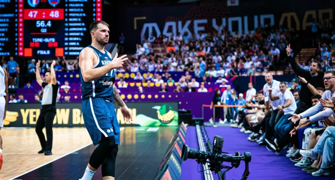 Ο Λούκα Ντόντσιτς πανηγυρίζει κόντρα στη Γαλλία, Πηγή: FIBA Ο Λούκα Ντόντσιτς πανηγυρίζει κόντρα στη Γαλλία, Πηγή: FIBA