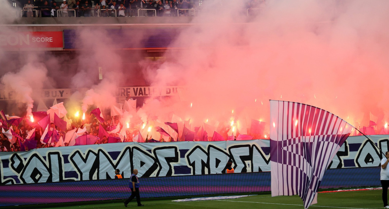 Οπαδοί της Άντερλεχτ στο παιχνίδι κόντρα στην ΑΕΚ / Πηγή: Intime Οπαδοί της Άντερλεχτ στο παιχνίδι κόντρα στην ΑΕΚ / Πηγή: Intime