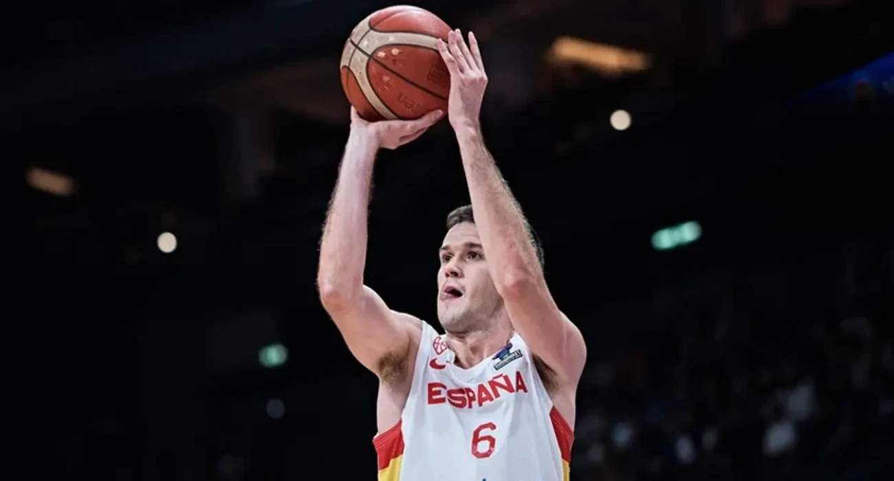 Ο Τσάβι Λόπεθ-Αρόστεγκι - Πηγή: FEB