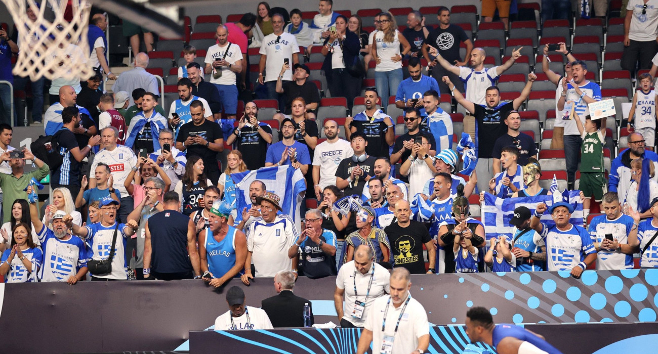 Ο κόσμος της Ελλάδας για το ματς κόντρα στο Ισραήλ/Πηγή: Intime Ο κόσμος της Ελλάδας για το ματς κόντρα στο Ισραήλ/Πηγή: Intime