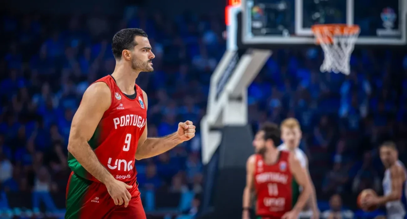 Νίκη πρόκριση για την Πορτογαλία εναντίον της Εσθονίας Νίκη πρόκριση για την Πορτογαλία εναντίον της Εσθονίας