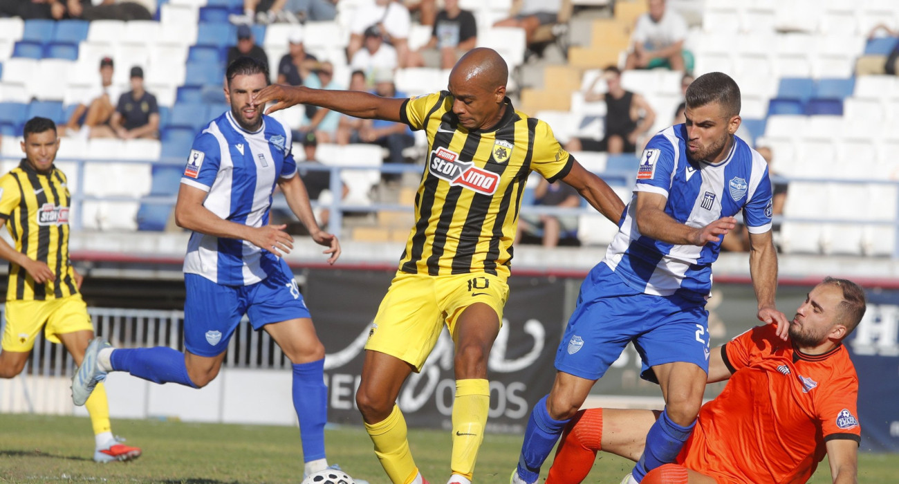 Ο Ζοάο Μάριο στον αγώνα της ΑΕΚ στο Αιγάλεω / Πηγή: Eurokinissi Ο Ζοάο Μάριο στον αγώνα της ΑΕΚ στο Αιγάλεω / Πηγή: Eurokinissi