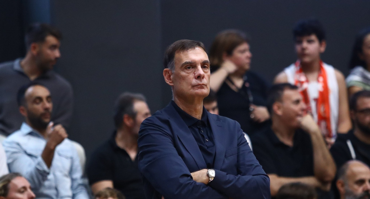 Ο Γιώργος Μπαρτζώκας κατά τη διάρκεια του αγώνα του Ολυμπιακού με το Μαρούσι/Πηγή: Eurokinissi