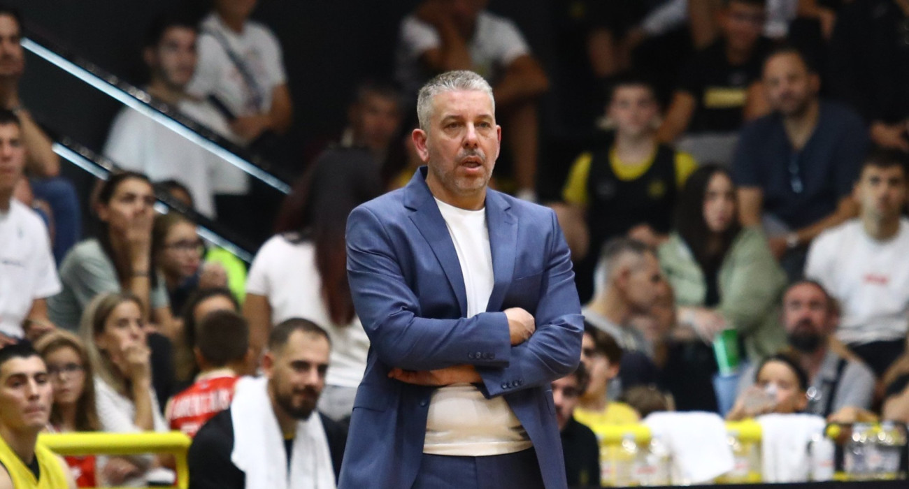 Ο Ηλίας Παπαθεοδώρου κατά τη διάρκεια του Αμαρουσίου με τον Ολυμπιακό/Πηγή: Eurokinissi