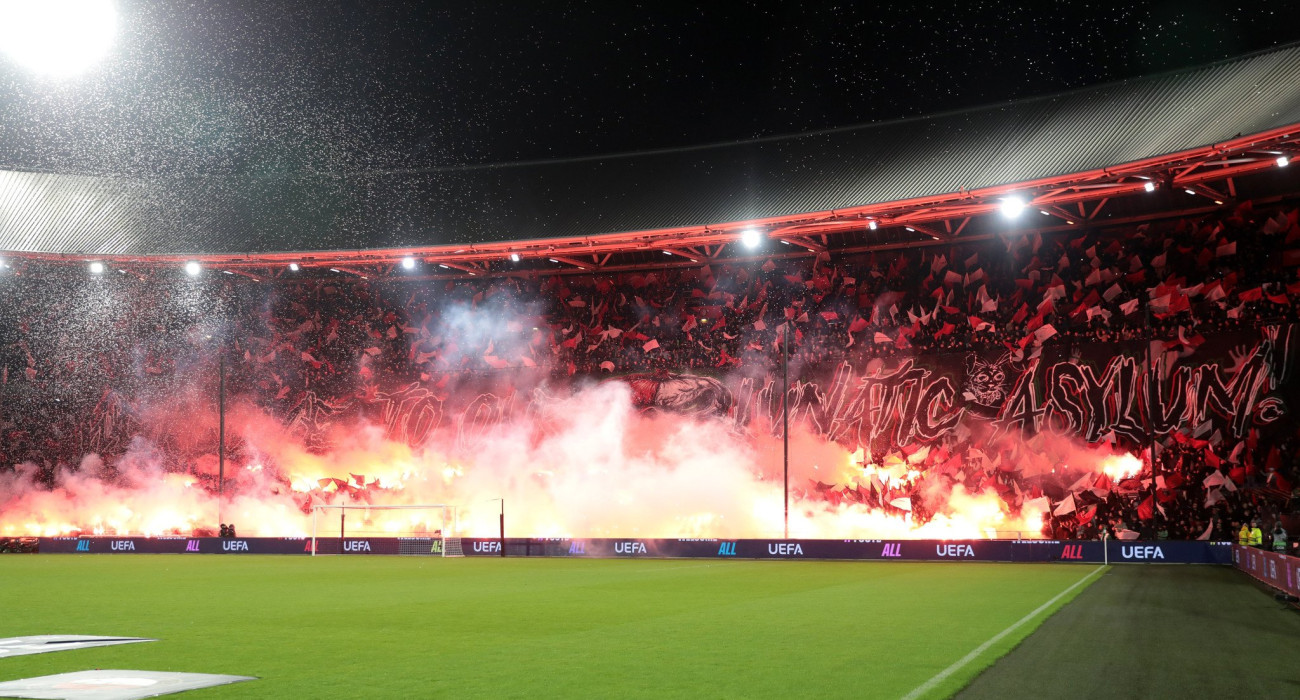 Απίστευτη ατμόσφαιρα στο De Kuip στο ματς της Φέγενορντ με τον Παναθηναϊκό / Πηγή: Intime Απίστευτη ατμόσφαιρα στο De Kuip στο ματς της Φέγενορντ με τον Παναθηναϊκό / Πηγή: Intime