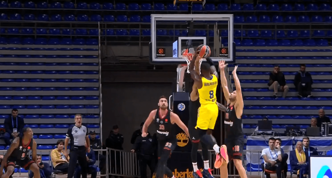 Το buzzer beater του Λόνι Γουόκερ κόντρα στον Ολυμπιακό