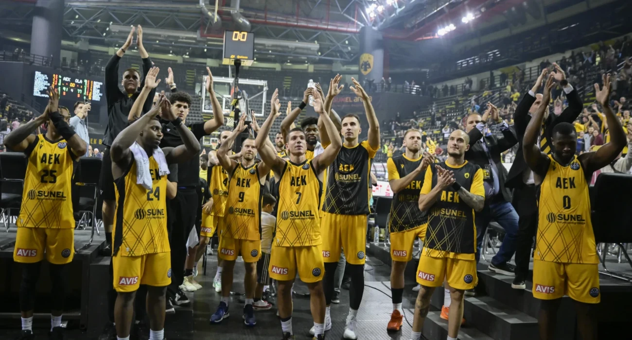 Η πολυφωνία της ΑΕΚ: Τέσσερις νίκες, τέσσερις διαφορετικοί πρωταγωνιστές Η πολυφωνία της ΑΕΚ: Τέσσερις νίκες, τέσσερις διαφορετικοί πρωταγωνιστές