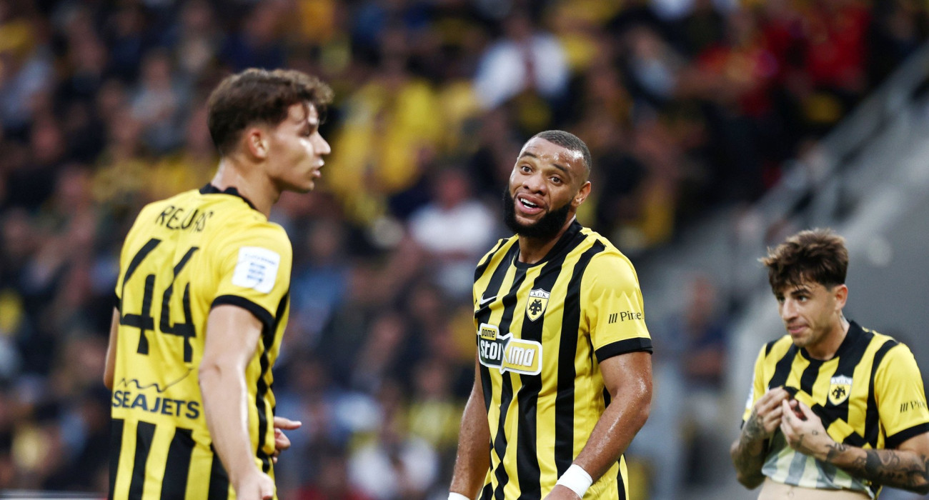 Ο Άρολντ Μουκουντί με τον Φιλίπε Ρέλβας / Πηγή: Intime