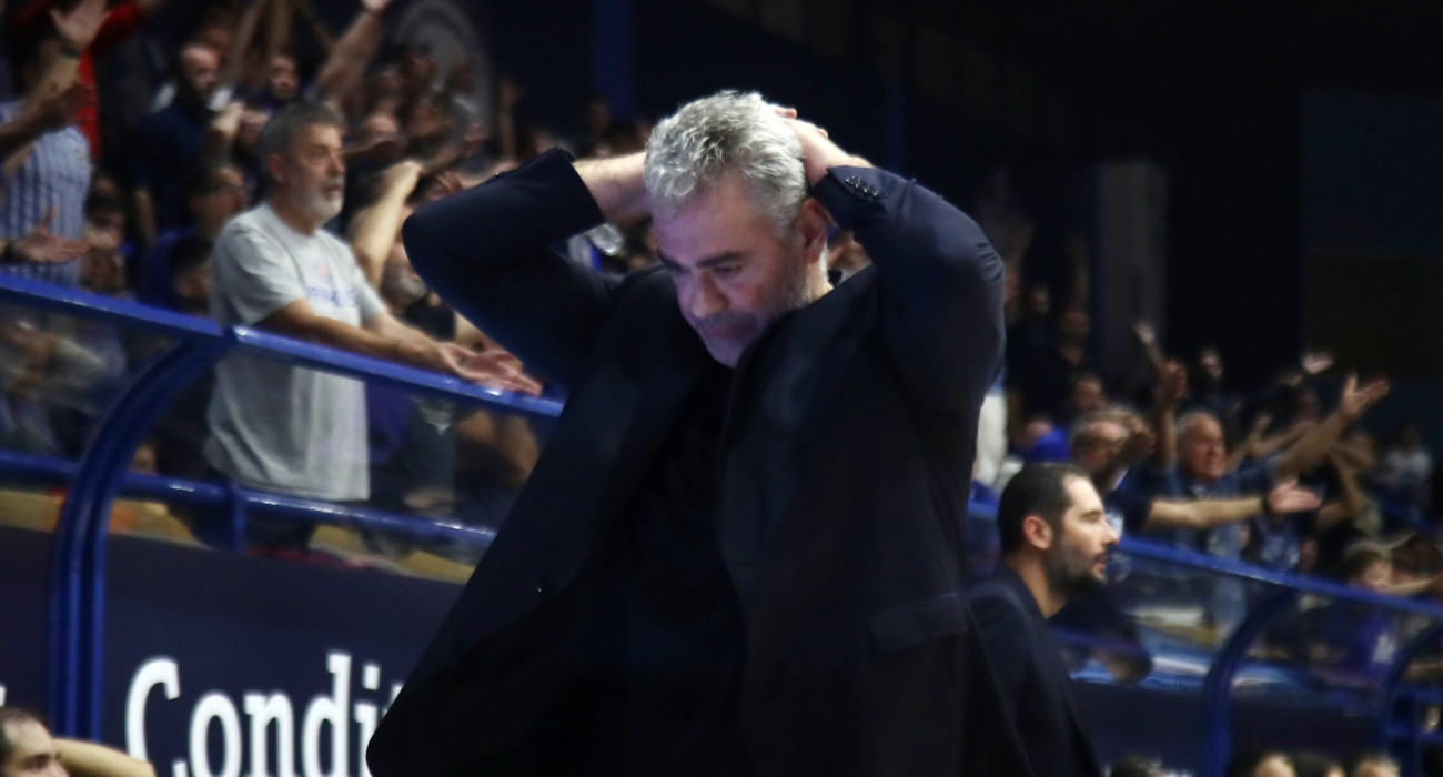 Ο Γιώργος Σιγάλας που πρέπει άμεσα να βρει λύσεις / Πηγή: ΙΝΤΙΜΕ Ο Γιώργος Σιγάλας που πρέπει άμεσα να βρει λύσεις / Πηγή: ΙΝΤΙΜΕ