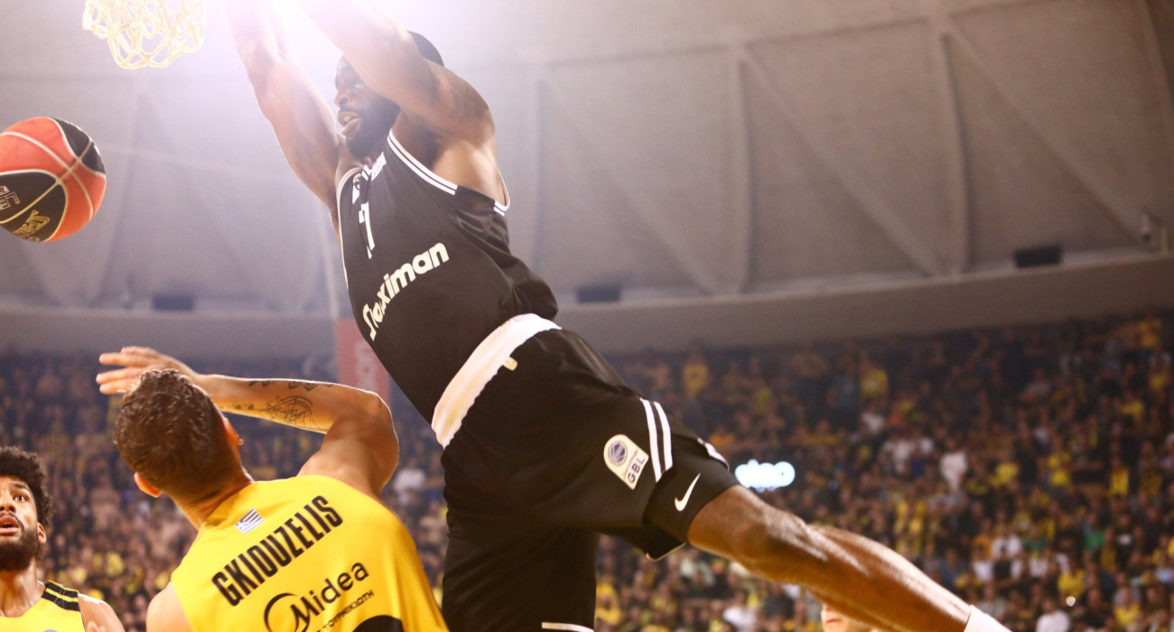 Στιγμιότυπο από το μεγάλο ντέρμπι ανάμεσα σε Άρη και ΠΑΟΚ, Πηγή: Eurokinissi Στιγμιότυπο από το μεγάλο ντέρμπι ανάμεσα σε Άρη και ΠΑΟΚ, Πηγή: Eurokinissi