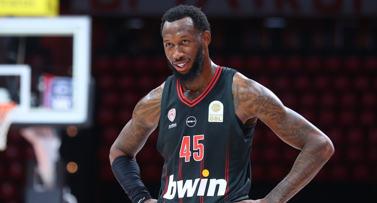 Ο Ντόντα Χολ - Πηγή: Intime