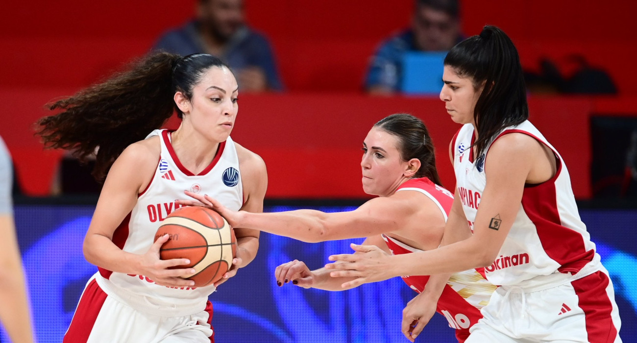 Στιγμιότυπο από αγώνα της ομάδας μπάσκετ γυναικών του Ολυμπιακού / Πηγή: Eurokinissi Στιγμιότυπο από αγώνα της ομάδας μπάσκετ γυναικών του Ολυμπιακού / Πηγή: Eurokinissi