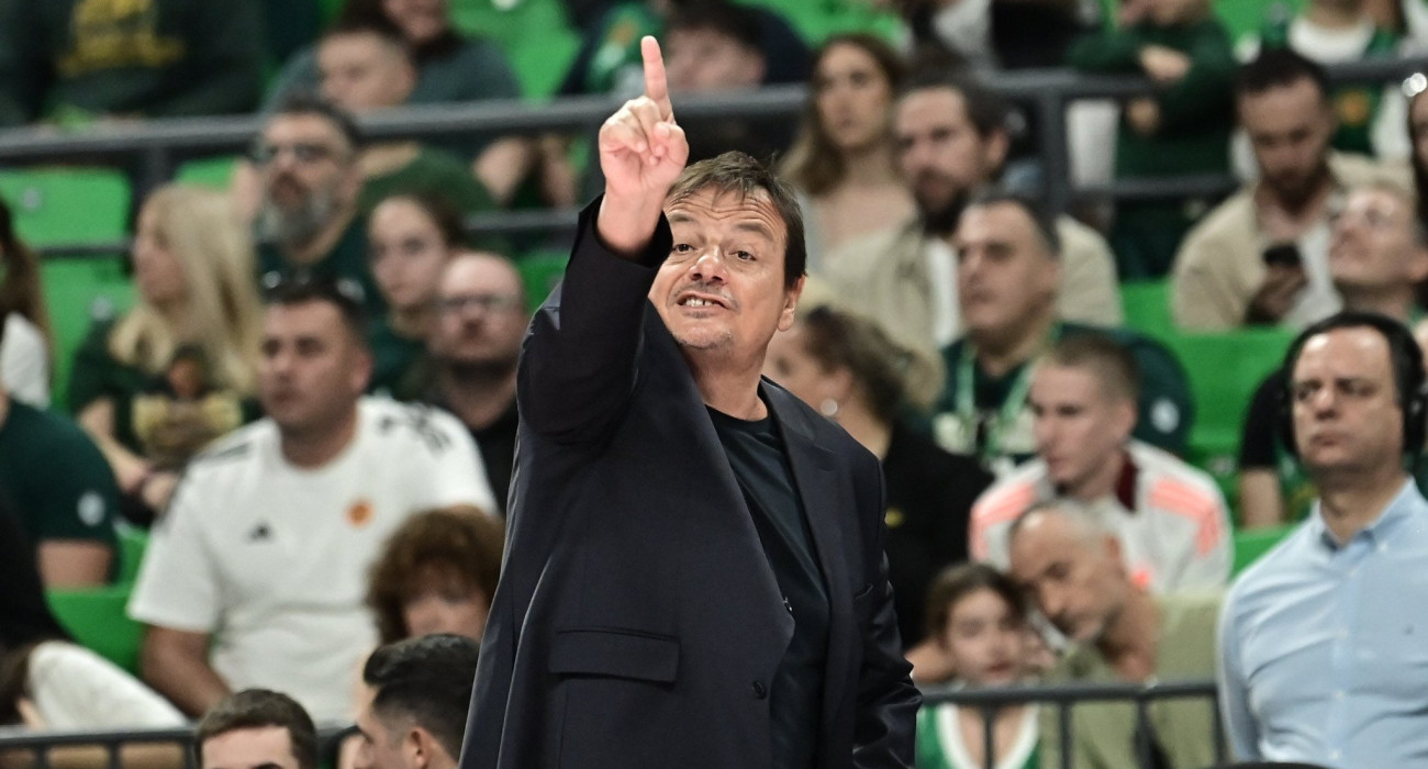 Ο Εργκίν Αταμάν στον πάγκο του Παναθηναϊκού, Πηγή: Eurokinissi Ο Εργκίν Αταμάν στον πάγκο του Παναθηναϊκού, Πηγή: Eurokinissi