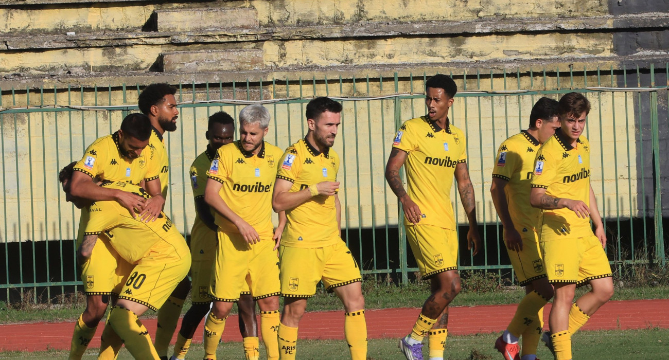 Οι παίκτες στου Άρη στον αγώνα με το Αιγάλεω/Πηγή: Eurokinissi Οι παίκτες στου Άρη στον αγώνα με το Αιγάλεω/Πηγή: Eurokinissi