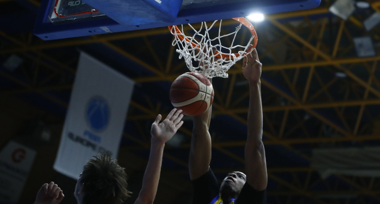 Στιγμιότυπο του αγώνα μεταξύ Περιστερίου και Μπρνο Στιγμιότυπο του αγώνα μεταξύ Περιστερίου και Μπρνο