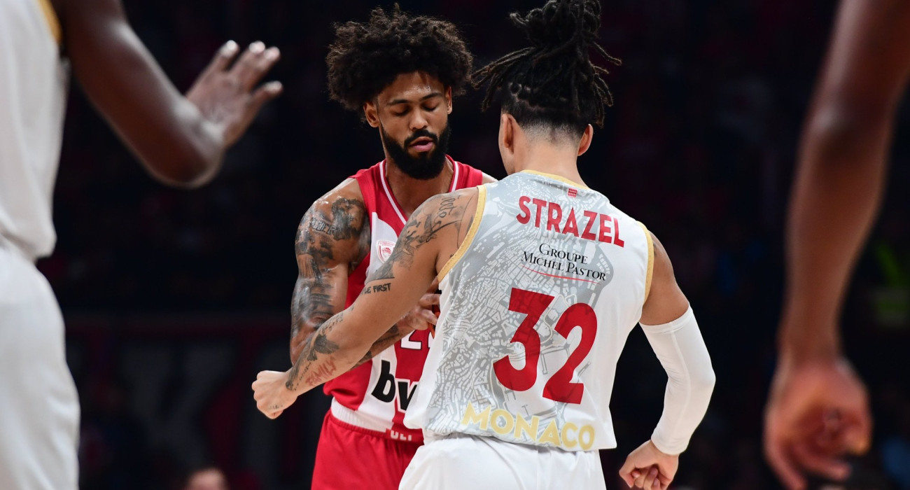 Ο Ντόρσεϊ και ο Στραζέλ αντάλλαξαν... γαλλικά Ο Ντόρσεϊ και ο Στραζέλ αντάλλαξαν... γαλλικά